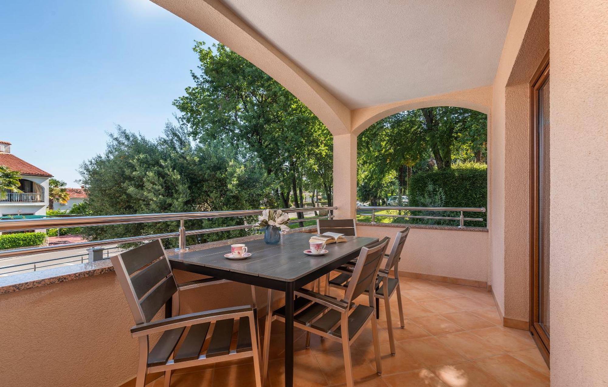 Apartments Villa Ana Poreč Exterior foto