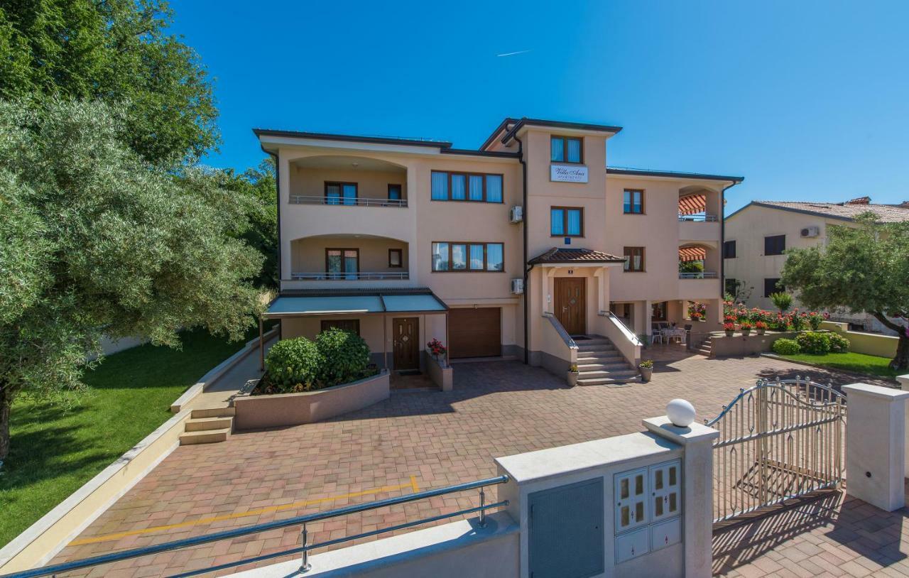 Apartments Villa Ana Poreč Exterior foto
